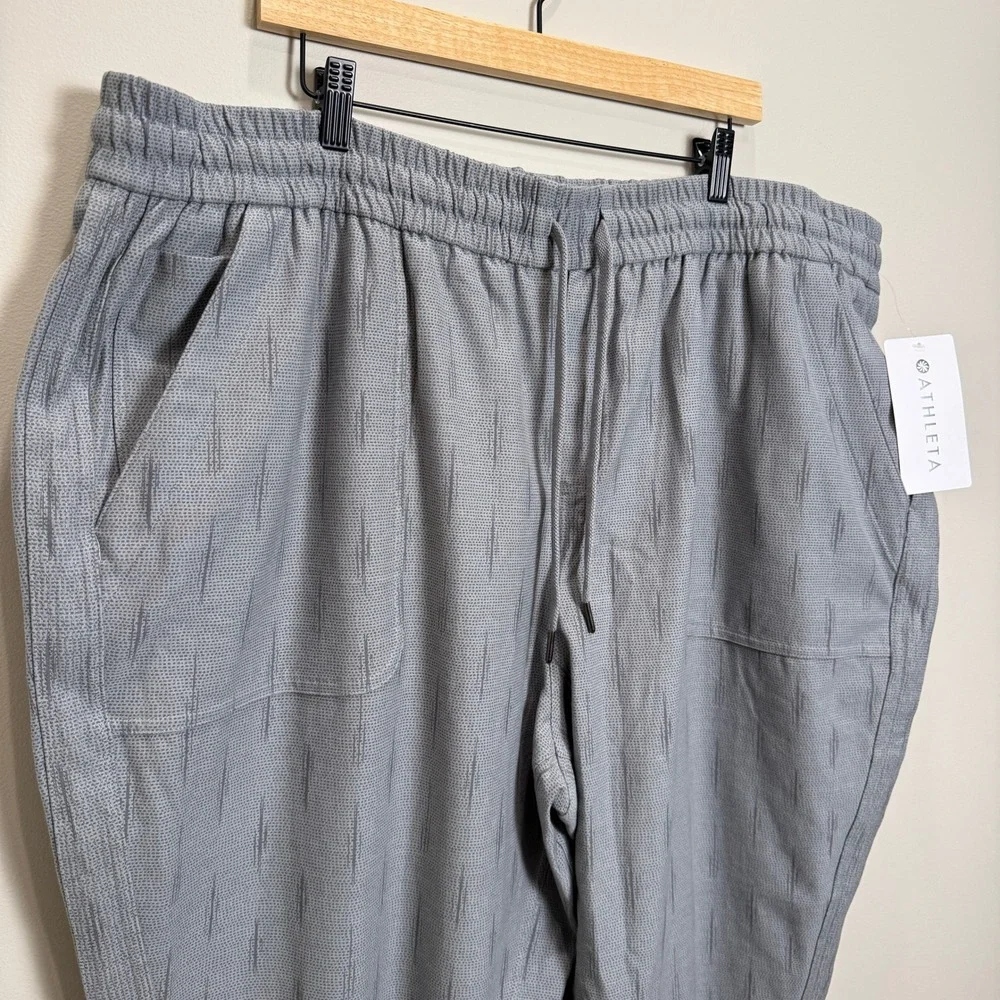 NWT Athleta Womens 26 Farallon‎ Printed Jogger Pants Gray Dot Print Plus Stretch